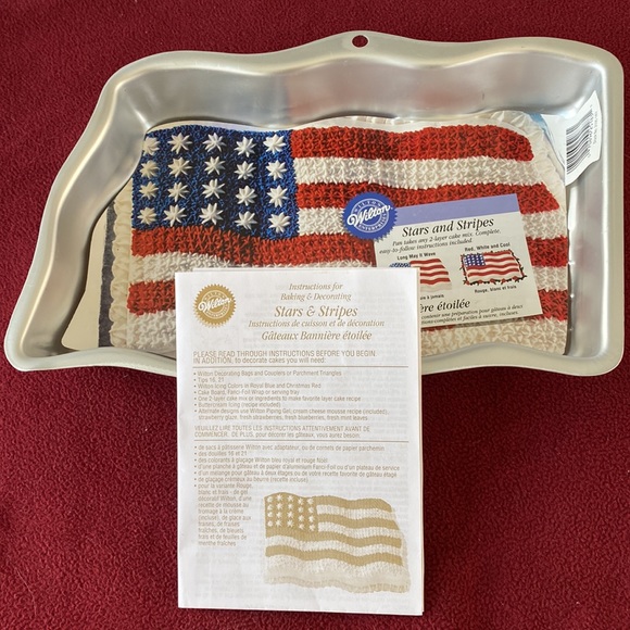 Wilton Stars and Stripes Cake Pan NWT - Picture 7 of 7